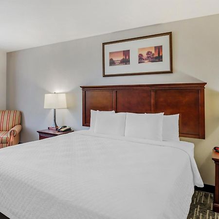 Country Inn & Suites By Radisson, Ashland - Hanover, Va מראה חיצוני תמונה